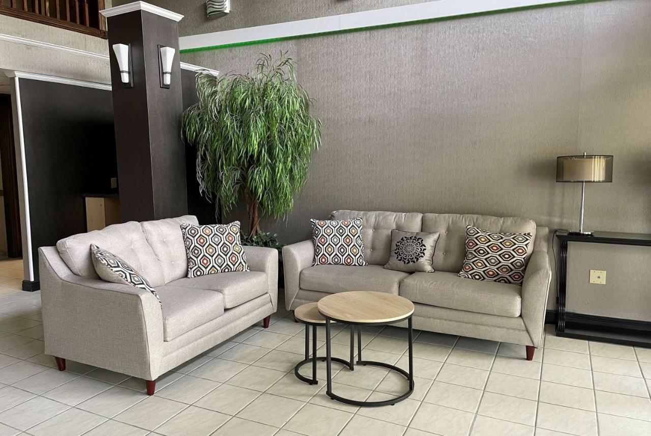 Wingate By Wyndham بحيرة جورج المظهر الخارجي الصورة